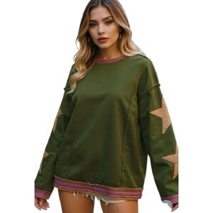 NWT Double Take Women’s Star Patched Long Sleeve Sweatshirt Large Color: Moss